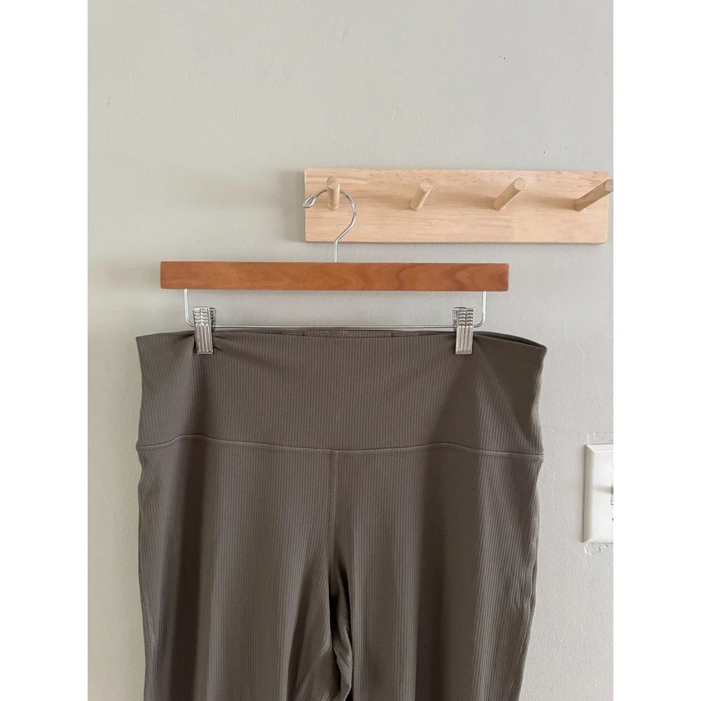 Lululemon Align High-Rise Ribbed Mini-Flared Pant